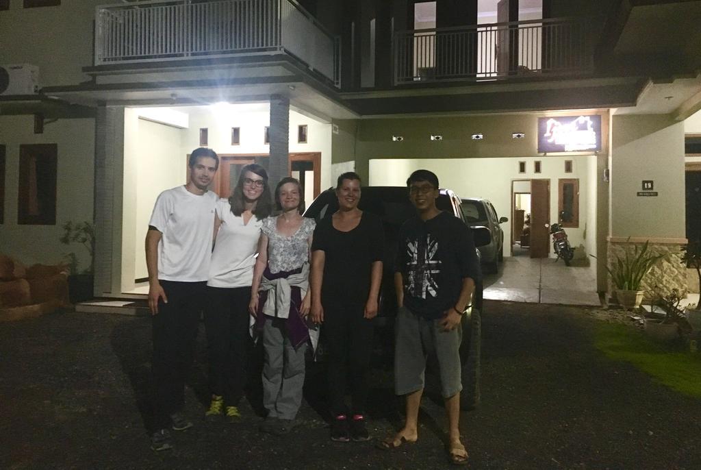 Ijen Bondowoso Home Stay Bagian luar foto