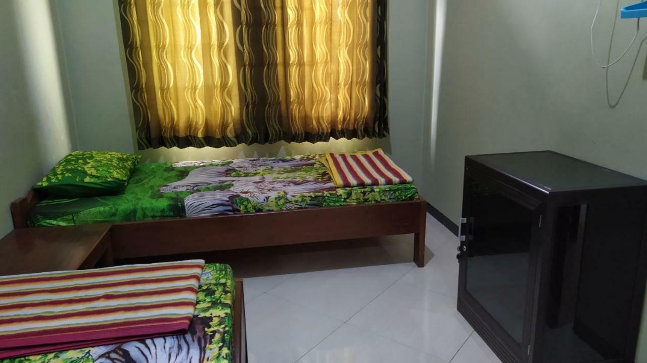 Ijen Bondowoso Home Stay Bagian luar foto